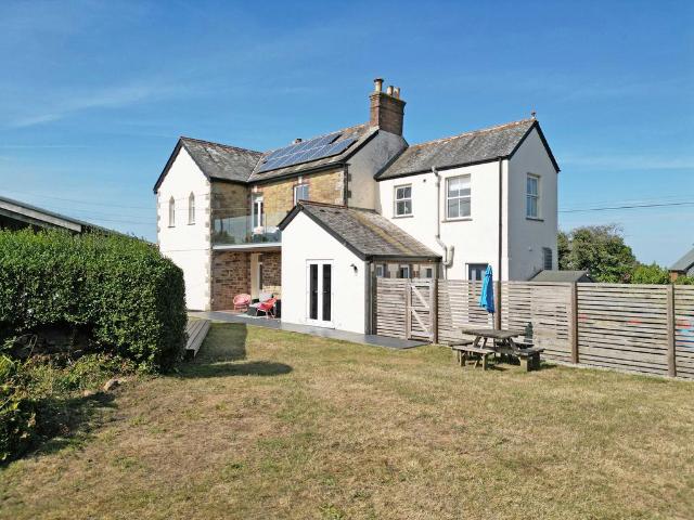House for sale in St. Agnes, Goonbell
