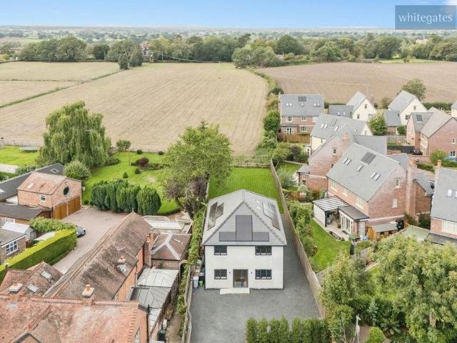 House for sale in Hankelow