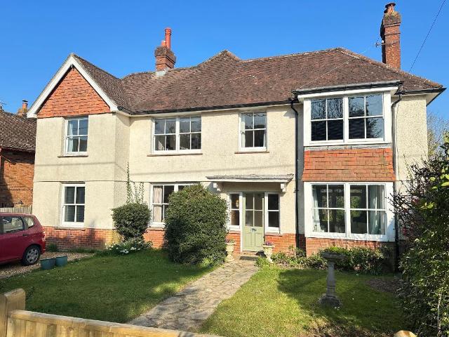 House for sale in Horsham, West Sussex