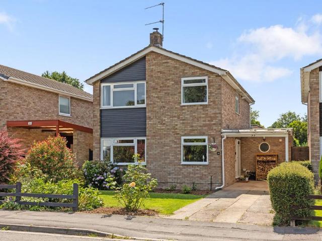 House for sale in Yatton, North Somerset