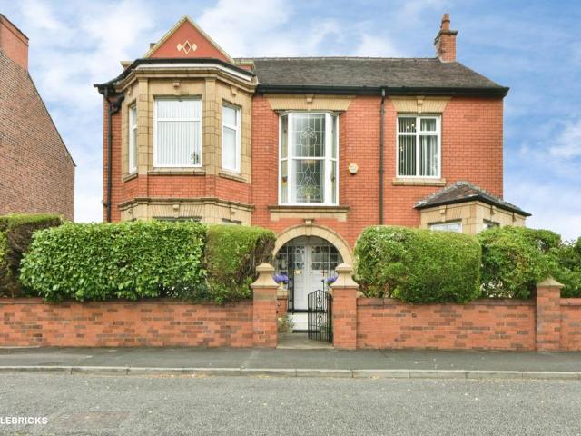 House for sale in Hollinwood, Pendock