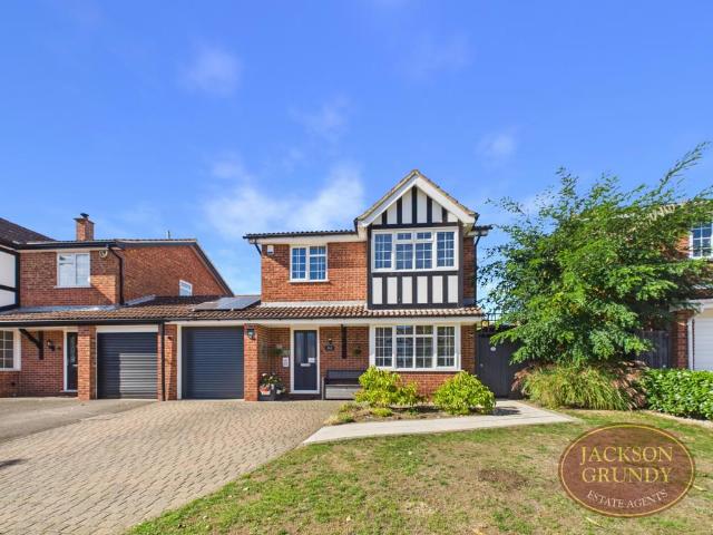 House for sale in Moulton Leys, Northampton