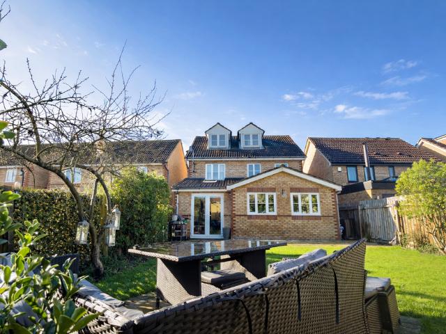House for sale in Monkston Park, Milton Keynes