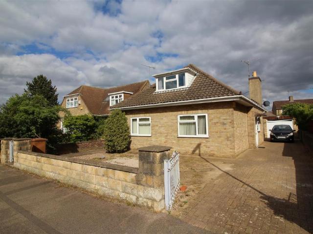 House for sale in Werrington Village, Peterborough