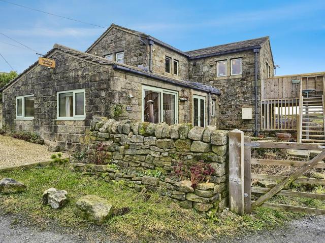 House for sale in Blackshaw Head, Todmorden