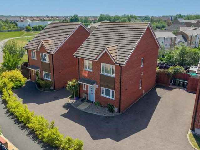 House for sale in Hampton Hargate, Peterborough