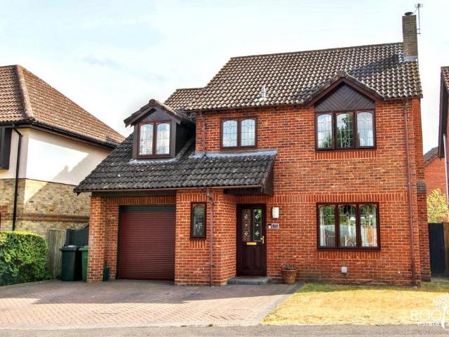 House for sale in Thatcham, West Berkshire