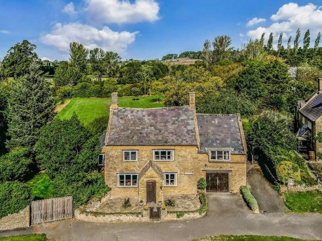 House for sale in Cherington, Stratford-on-Avon