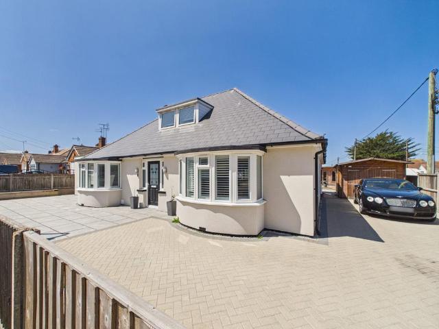 House for sale in Birchington, Acol
