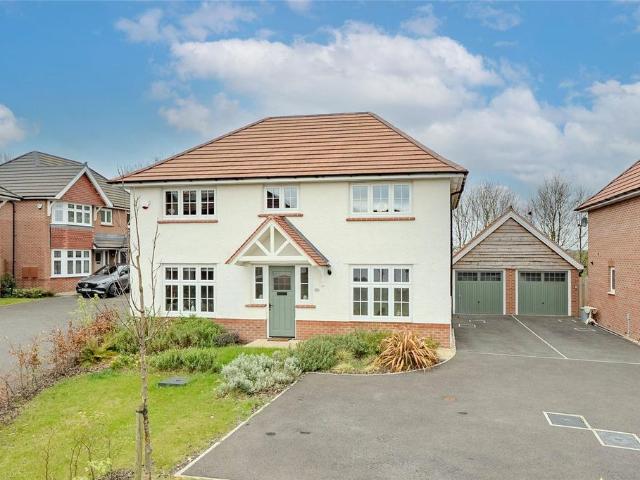 House for sale in West Ardsley, Tingley