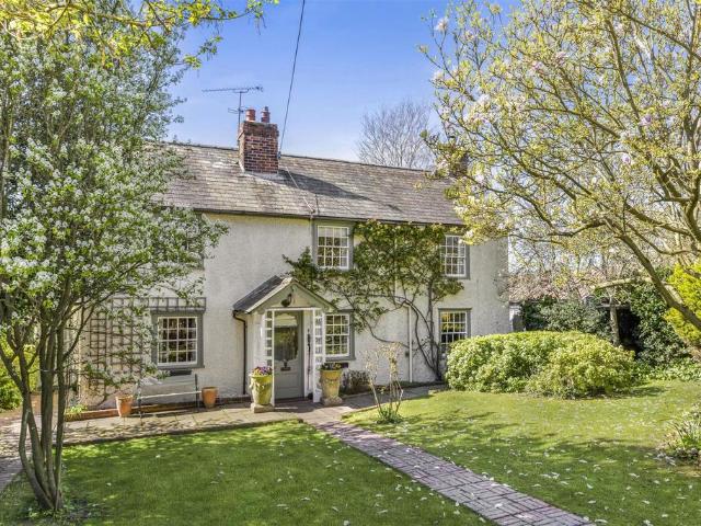 House for sale in Duton Hill, Essex
