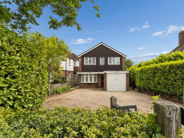 House for sale in Chalfont St. Peter, Denham