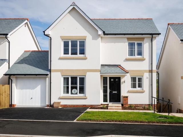 House for sale in Weir Quay, Devon