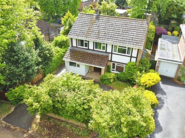 House for sale in Cargate, Aldershot