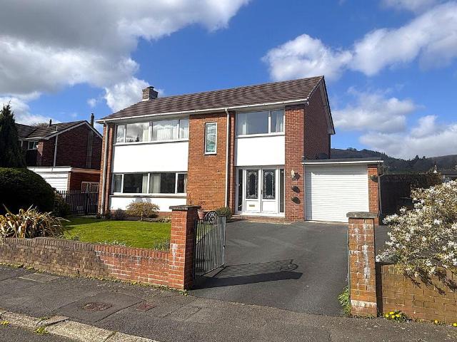 House for sale in Abergavenny