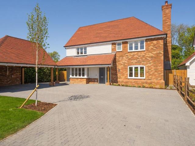 House for sale in Bridgefield, Kent