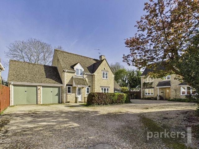 House for sale in Black Bourton, Oxfordshire