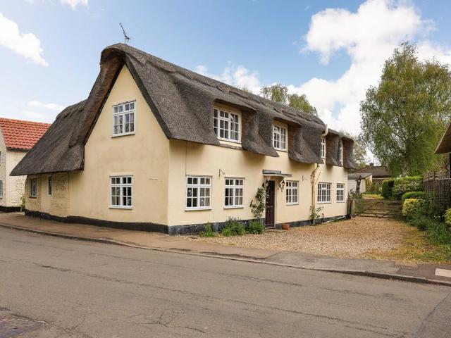 House for sale in Arrington, Cambridgeshire