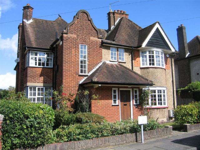 House for sale in High Barnet, Greater London