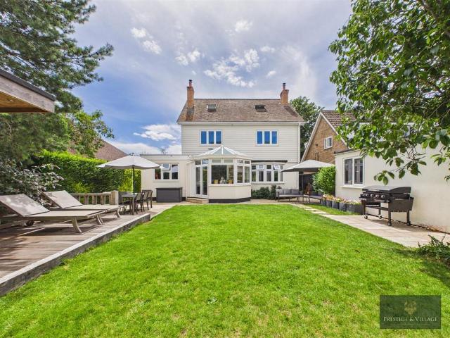 House for sale in Colliers End, Hertfordshire