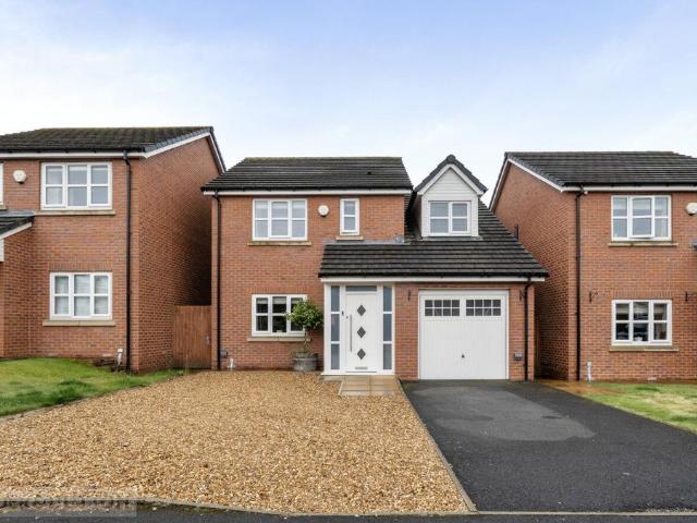 House for sale in Shaw and Crompton, Pendock