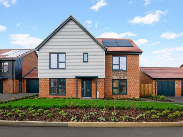 House for sale in Duton Hill, Essex
