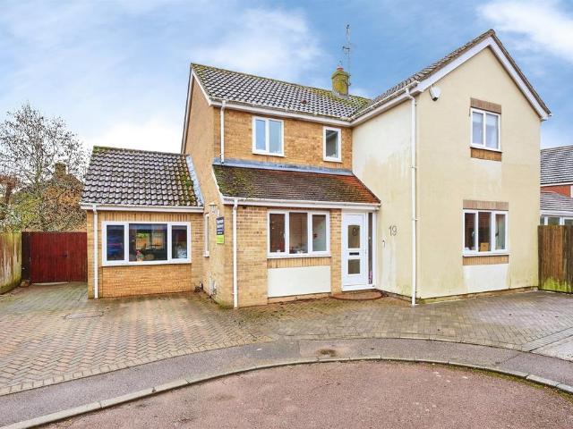 House for sale in Oundle