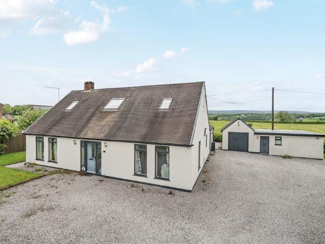 House for sale in Ifton Heath, Shropshire