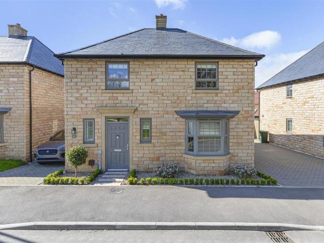 House for sale in Burley-in-Wharfedale, Burley In Wharfedale