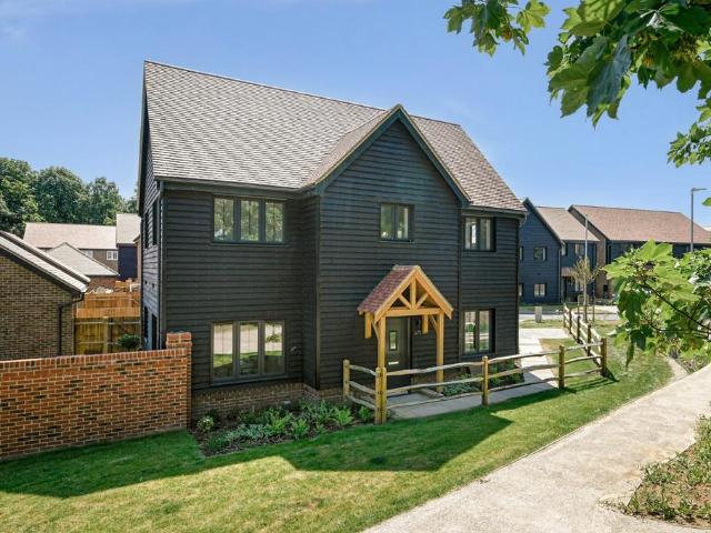 House for sale in Elvington, Folkestone and Hythe