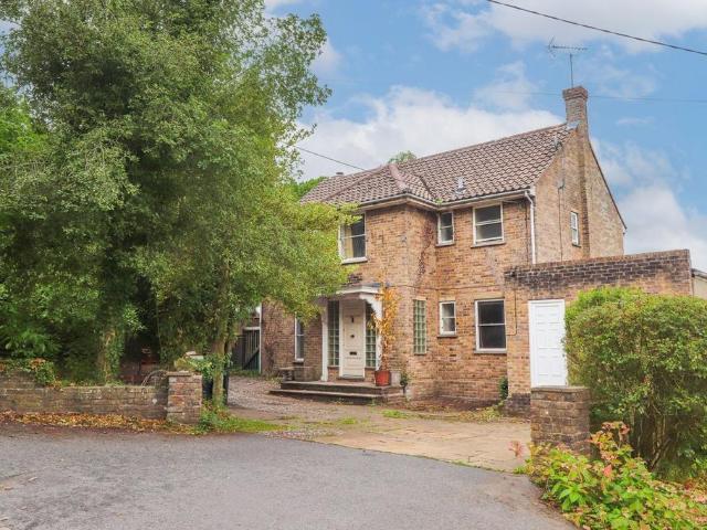 House for sale in Battle, Rother