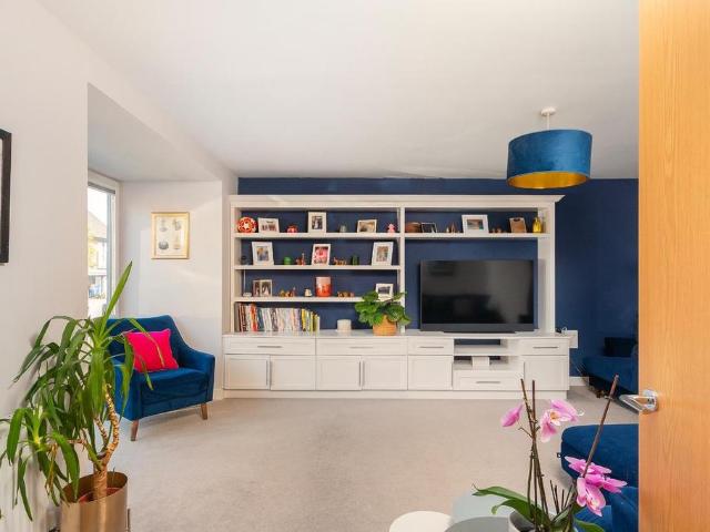 House for sale in Feckenham, City Of Bristol