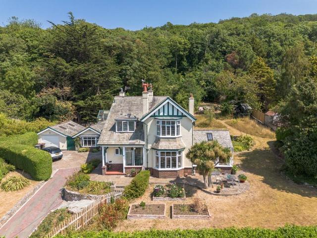 House for sale in Rhos-on-sea, Wales