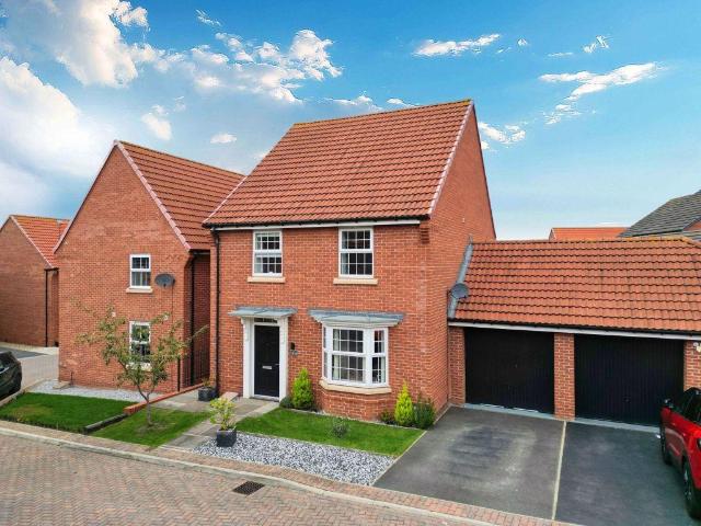 House for sale in Whitby, North Yorkshire