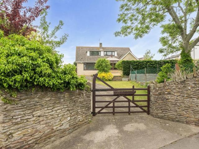 House for sale in Nailsea, North Somerset