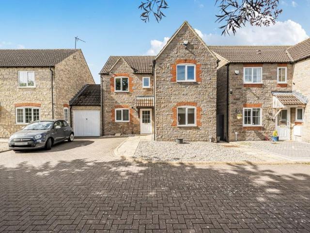 House for sale in Kingsdown, Swindon