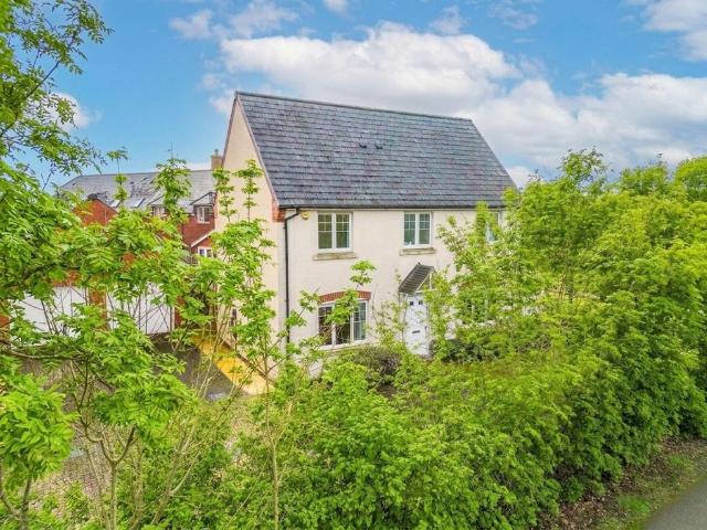 House for sale in Haddenham, Buckinghamshire