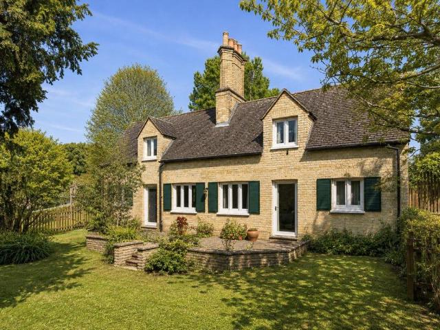 House for sale in Arrington, Cambridgeshire