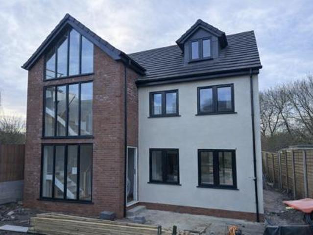 House for sale in The Heath, Beamhurst