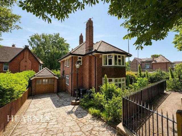 House for sale in West Cliff, Bournemouth