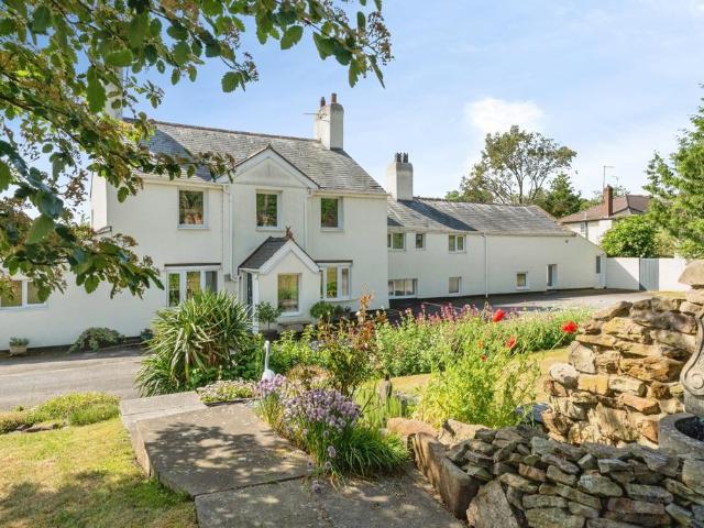 House for sale in Wales
