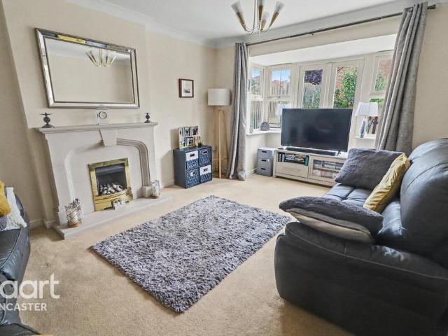 House for sale in Harworth Bircotes, Costhorpe