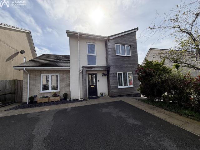 House for sale in Gaerwen, Wales
