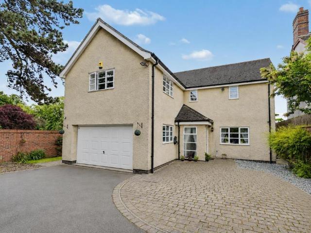 House for sale in Caldermill, East Midlands