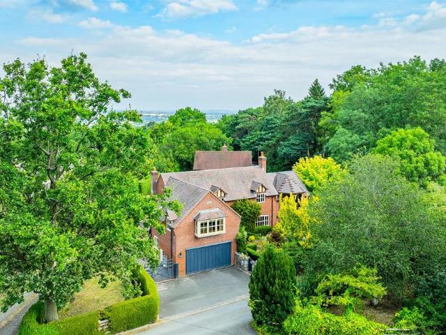 House for sale in Minsterley, Shropshire