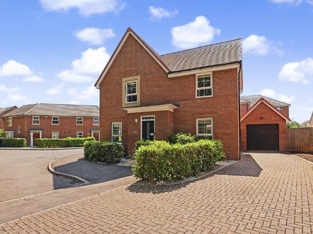House for sale in Maylands, Pouchen End