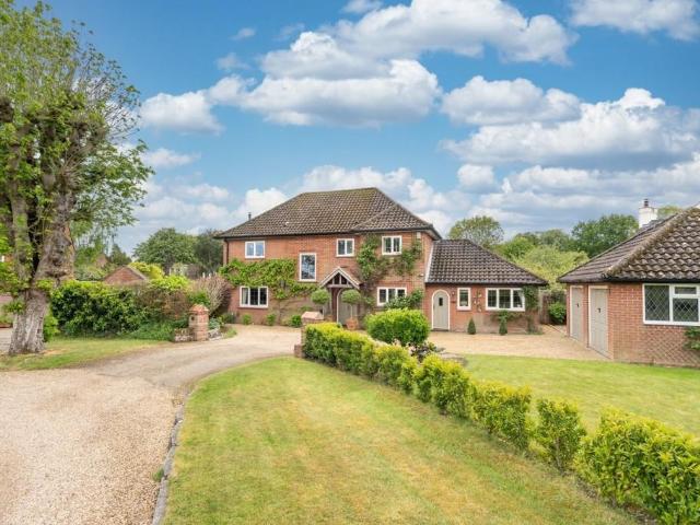 House for sale in Crostwick, Norfolk