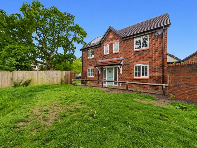 House for sale in Tanterton, Higher Bartle