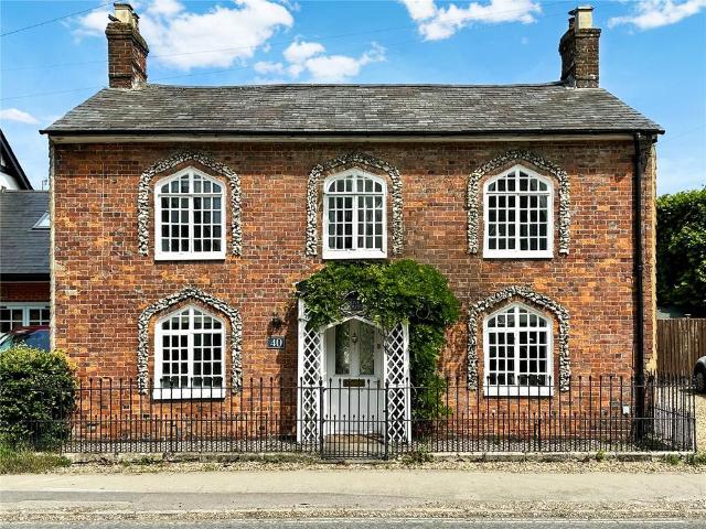 House for sale in Marlborough, Easton Royal
