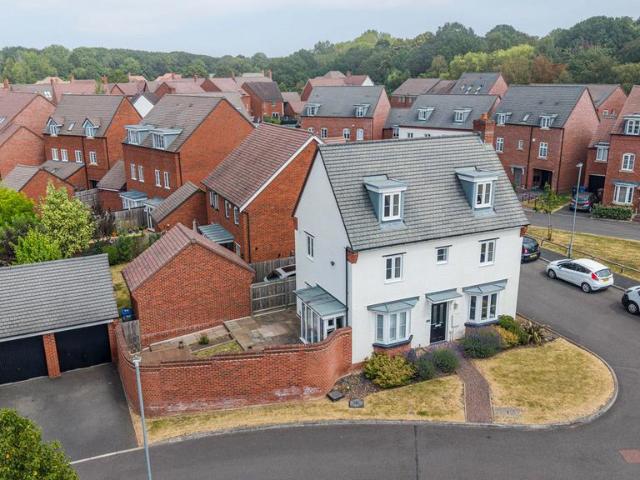 House for sale in Stoke-on-Trent